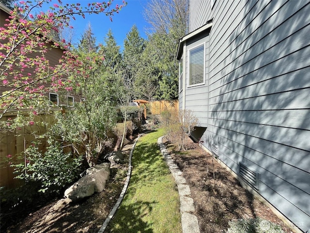 18126 SE 246th St, Covington, WA 98042 - view of yard with fence