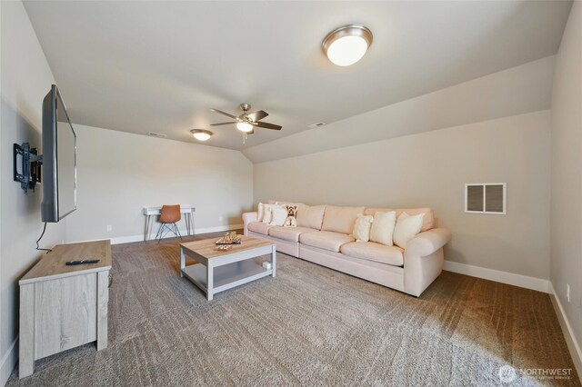 308 Chardonnay Ct, Walla Walla, WA 99362 - living room with vaulted ceiling, visible vents, baseboards, and ceiling fan