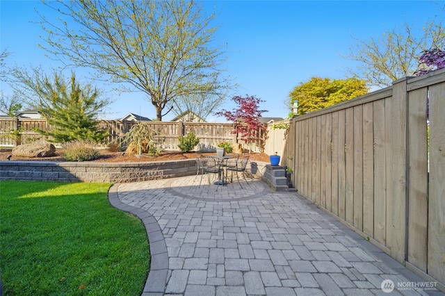 308 Chardonnay Ct, Walla Walla, WA 99362 - view of patio featuring a fenced backyard