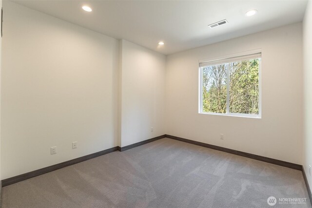 43 Rocky Ridge Dr, Bellingham, WA 98229 - empty room featuring baseboards, carpet floors, visible vents, and recessed lighting