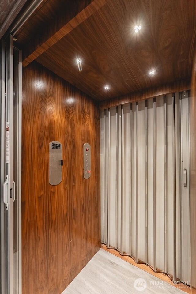 43 Rocky Ridge Dr, Bellingham, WA 98229 - interior space with elevator
