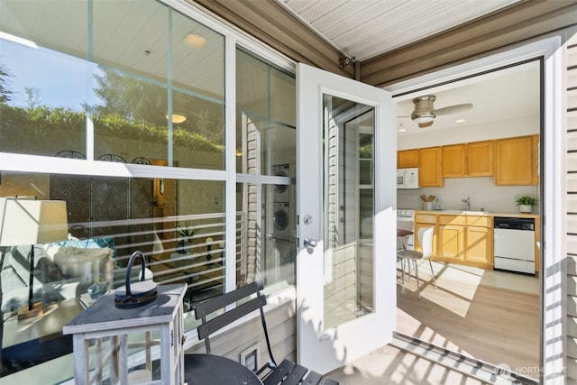 exterior space featuring a sink