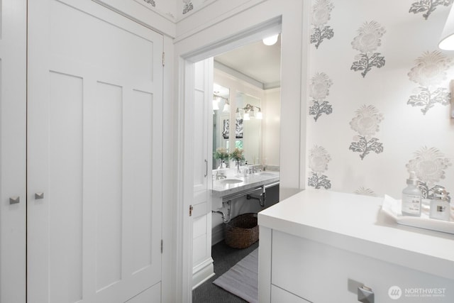 4015 S Andover St, Seattle, WA 98118 - bathroom featuring vanity