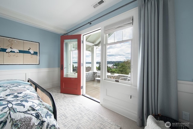4015 S Andover St, Seattle, WA 98118 - bedroom featuring carpet and a wainscoted wall
