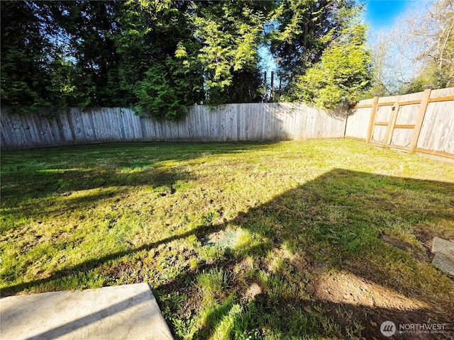 6818 Olympic Hwy, Aberdeen, WA 98520 - view of yard with a fenced backyard
