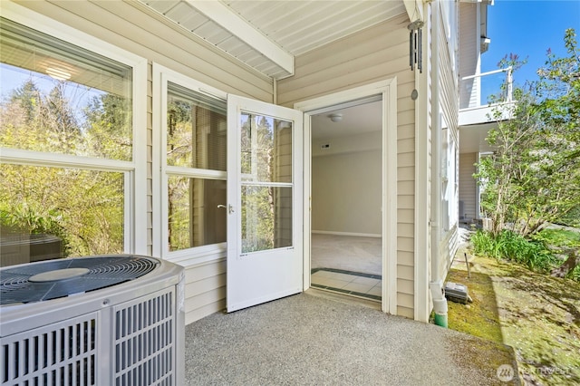 9821 NE Riverbend Dr Unit C102, Bothell, WA 98011 - view of sunroom / solarium