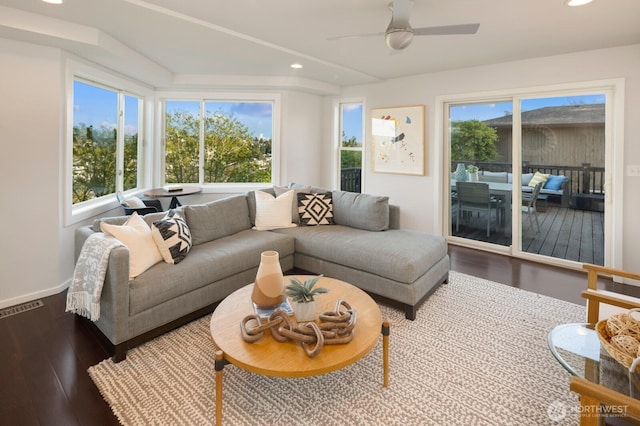 living room featuring wood finished floors, recessed lighting, baseboards, and ceiling fan