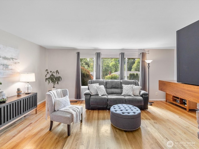 4913 W View Dr, Everett, WA 98203 - living room with light wood finished floors and baseboards