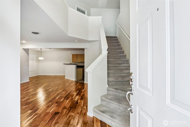 17200 SE 26th Dr Unit P56, Vancouver, WA 98683 - stairway featuring wood finished floors and baseboards
