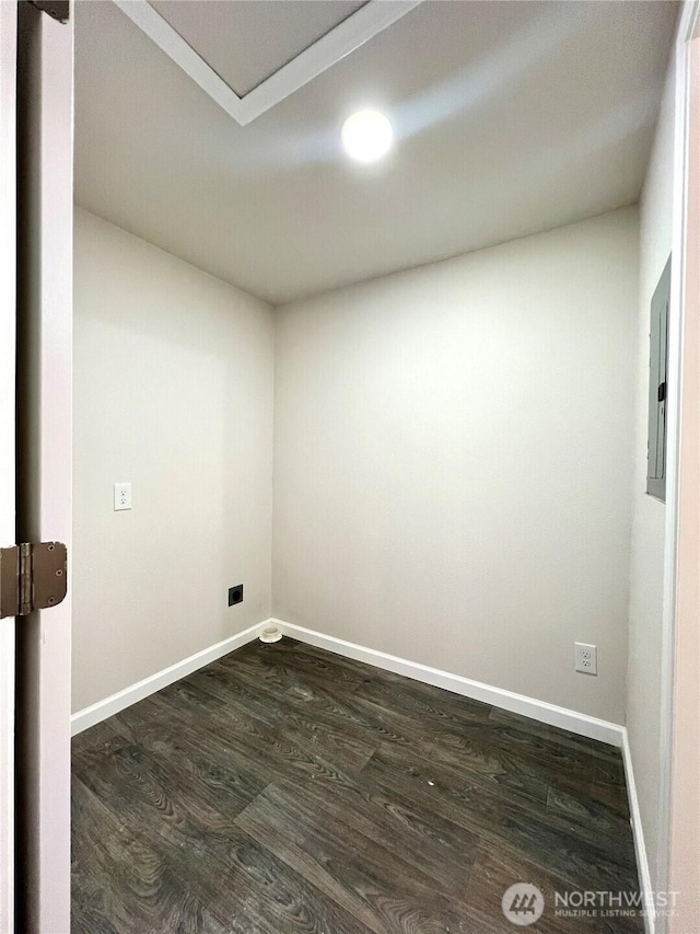 6321 Central Park Dr, Aberdeen, WA 98520 - unfurnished room featuring baseboards and dark wood-style flooring