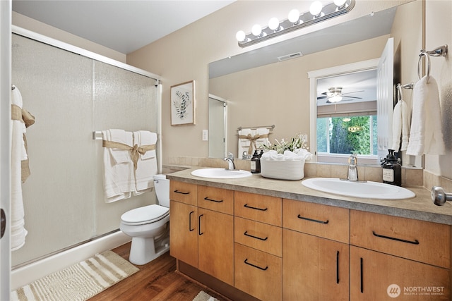 2202 NE 140th St Lot 44, Vancouver, WA 98686 - full bath featuring wood finished floors, visible vents, a shower stall, and a sink