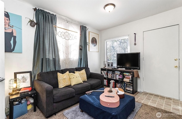 3512 Grand Ave, Everett, WA 98201 - view of living area