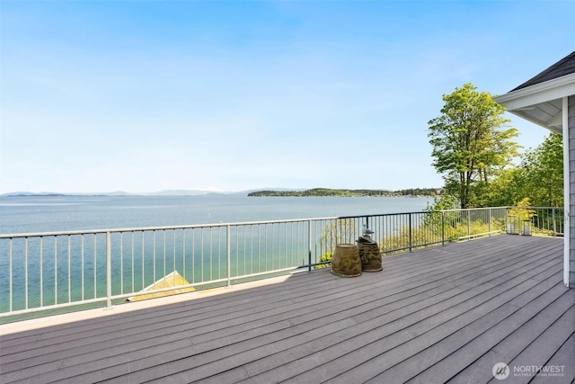 250 Fay Ln, Camano Island, WA 98282 - wooden terrace with a water view