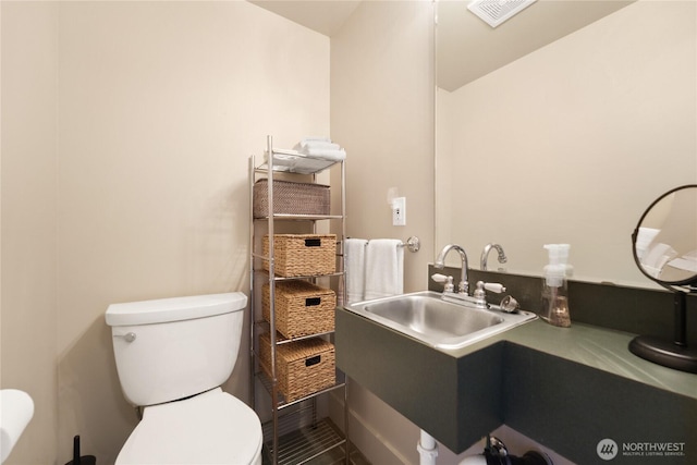 250 Fay Ln, Camano Island, WA 98282 - half bath with toilet and visible vents