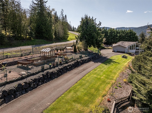 1573 Doe Run Rd, Sequim, WA 98382 - birds eye view of property featuring a mountain view