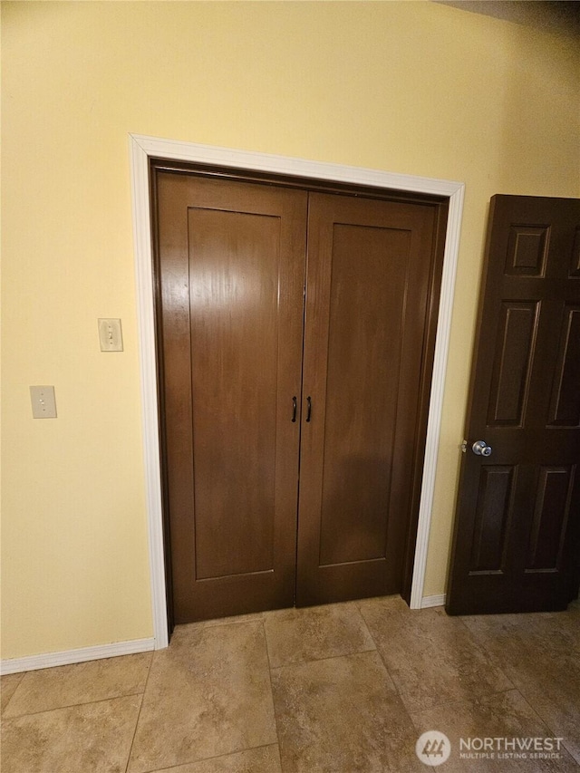 8 Calder Rd, Elma, WA 98541 - detailed view of baseboards