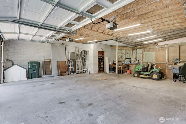 1506 163rd Pl, Long Beach, WA 98631 - garage with a garage door opener