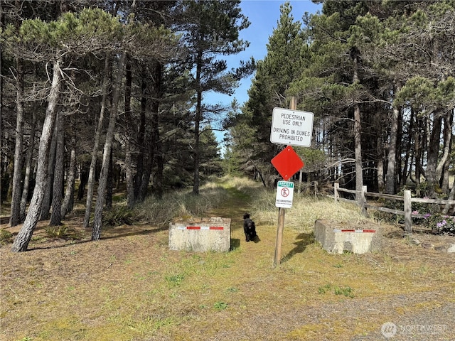 1506 163rd Pl, Long Beach, WA 98631 - view of yard with fence