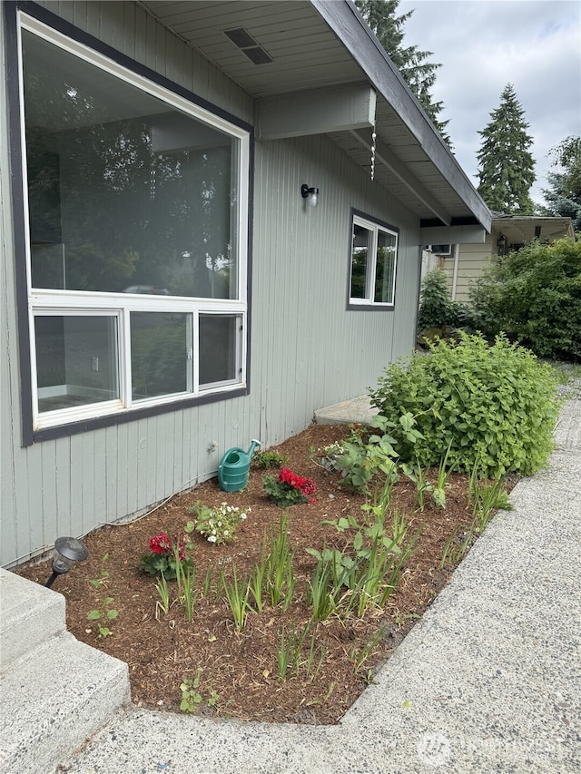 16738 2nd Ave NE, Shoreline, WA 98155 - view of home's exterior