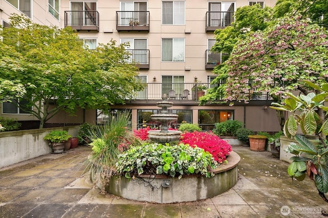 323 Queen Anne Ave N Unit 508, Seattle, WA 98109 - exterior space