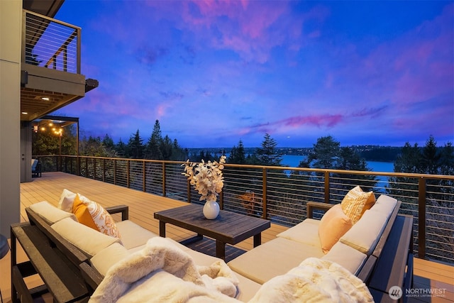 5340 W Mercer Way, Mercer Island, WA 98040 - wooden deck with an outdoor living space