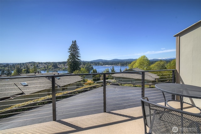 3142 Sahali Dr NE, Bremerton, WA 98310 - balcony featuring a water view