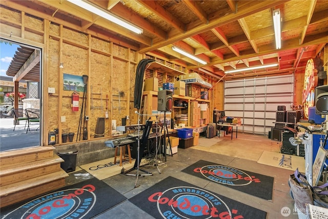 1423 Springwater Ave, Wenatchee, WA 98801 - view of garage