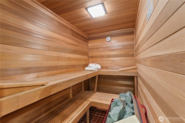1423 Springwater Ave, Wenatchee, WA 98801 - relaxing sauna with wood walls and wooden ceiling
