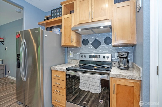 1332 SE Fireweed Rd, Shelton, WA 98584 - kitchen featuring stainless steel appliances, under cabinet range hood, tasteful backsplash, open shelves, and wood finished floors