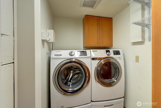 1 N Stadium Way Unit 16, Tacoma, WA 98403 - laundry room with independent washer and dryer
