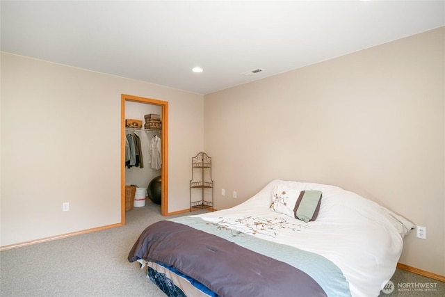 bedroom featuring recessed lighting, visible vents, carpet flooring, and baseboards