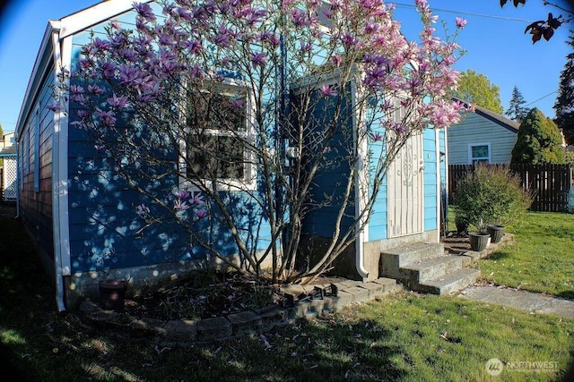 2916 Robin Ave, Bremerton, WA 98310 - view of property exterior with a lawn, fence, and entry steps