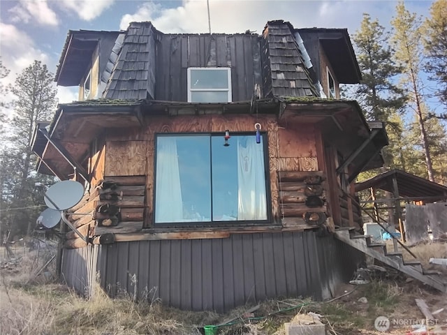 193 Blue Meadows Rd, Tonasket, WA 98855 - view of home's exterior featuring log siding