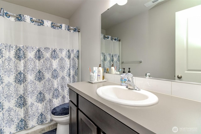 19825 152nd Street Ct SE, Bonney Lake, WA 98391 - bathroom with toilet, vanity, curtained shower, and visible vents
