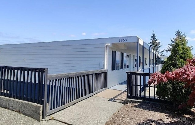1953 S I St Unit 9, Tacoma, WA 98405 - view of property exterior featuring fence