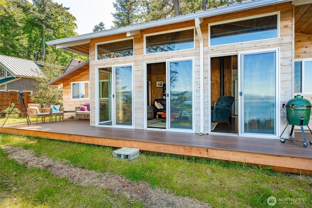 60 Eliza Is, Bellingham, WA 98226 - rear view of house featuring an outdoor living space and a deck
