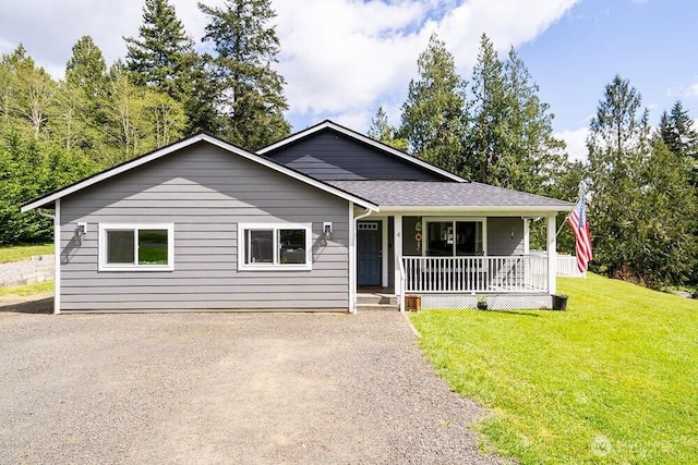 4 Dakota Ln, Elma, WA 98541 - ranch-style house with a front lawn and covered porch