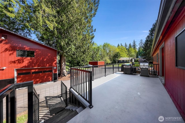 2376 Forest View Dr, Bellingham, WA 98229 - view of patio / terrace