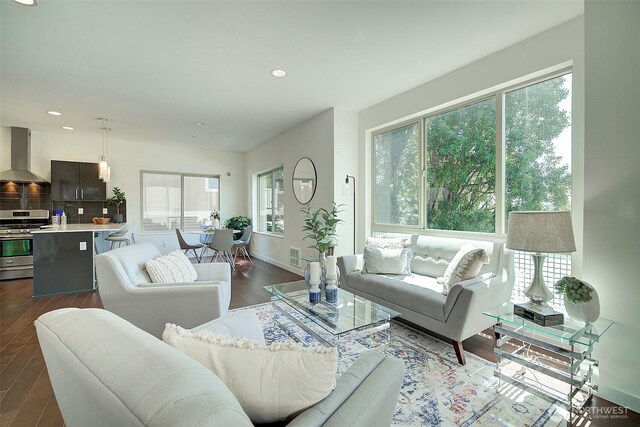 1617 S Weller St, Seattle, WA 98144
