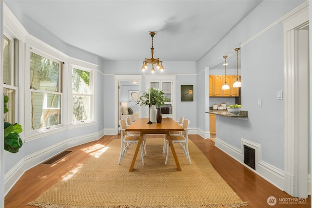 2415E Spring St, Seattle, WA 98122 - photo 9
