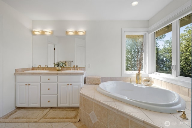 30941 37th Pl SW, Federal Way, WA 98023 - full bath featuring recessed lighting, a garden tub, double vanity, and a sink