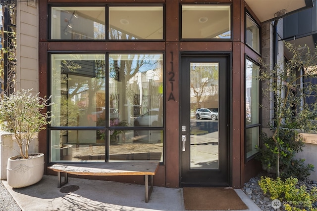 1121 34th Ave Unit A, Seattle, WA 98122 - view of doorway to property