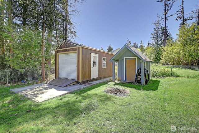 366 Tillicum Way, Camano Island, WA 98282 - view of shed featuring a fenced backyard