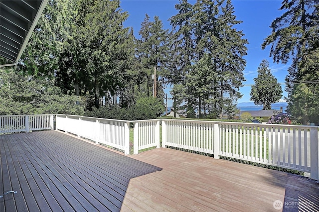366 Tillicum Way, Camano Island, WA 98282 - view of deck