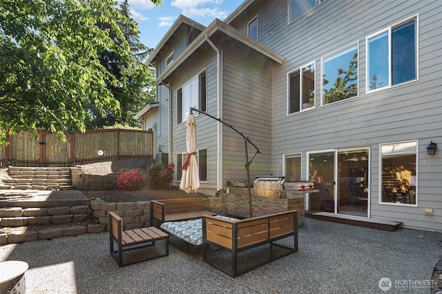 11628 NE 100th St, Kirkland, WA 98033 - view of patio / terrace