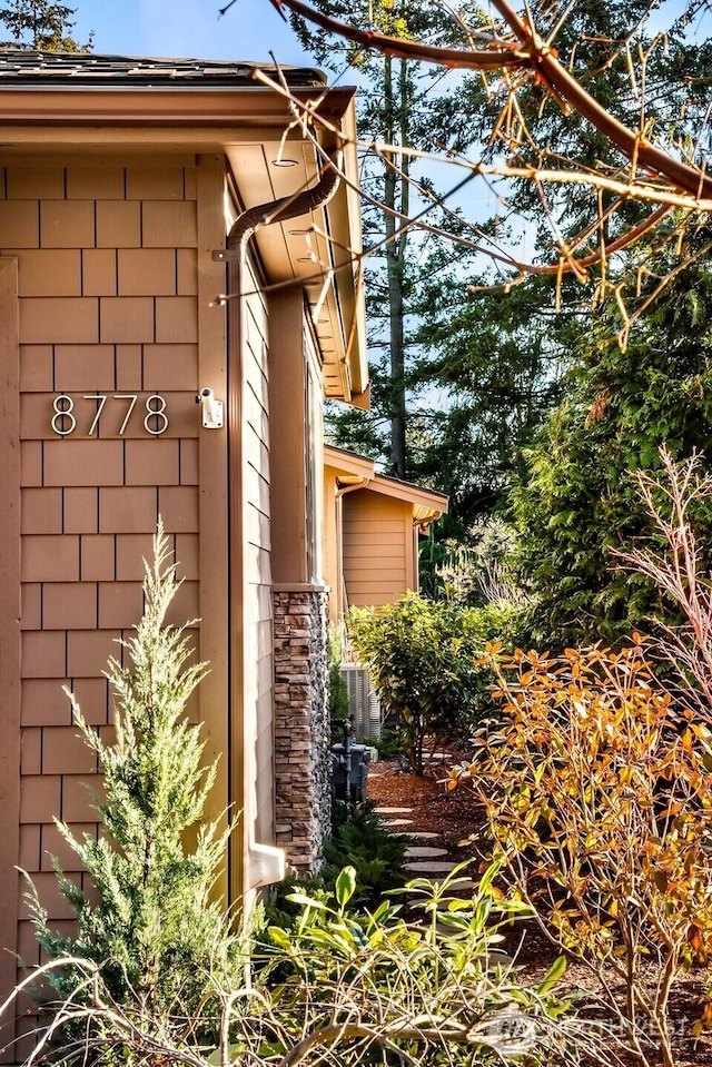 view of property exterior