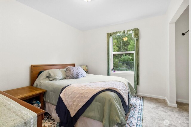 21702 Little Mountain Rd, Mount Vernon, WA 98274 - carpeted bedroom with baseboards