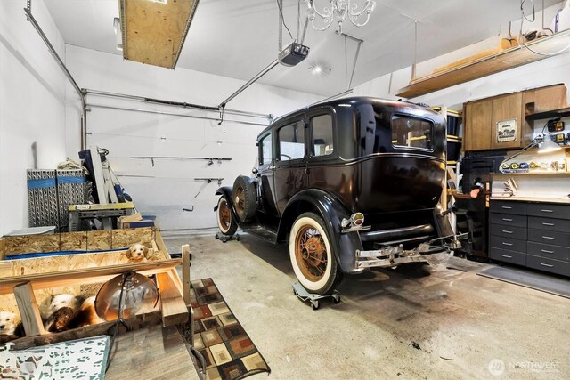 21702 Little Mountain Rd, Mount Vernon, WA 98274 - garage with a garage door opener