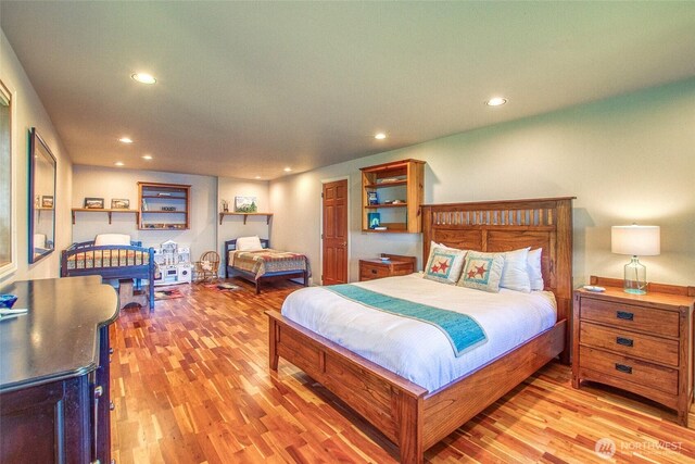 519 Highlands Dr, Orcas Island, WA 98245 - bedroom with light wood-type flooring and recessed lighting