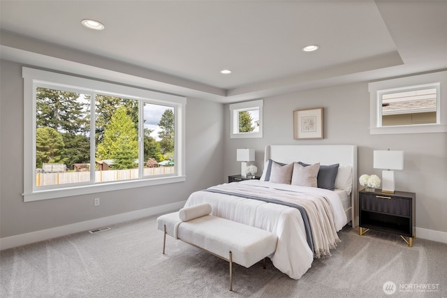 bedroom featuring visible vents, carpet flooring, baseboards, and recessed lighting